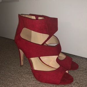 Jessica Simpson heels